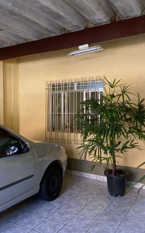 Casa à venda com 180m², 4 quartos e 2 vagasGaragem