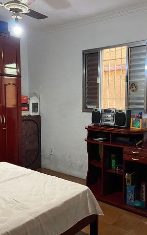 Casa à venda com 180m², 4 quartos e 2 vagasQuarto 1