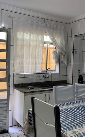Casa à venda com 180m², 4 quartos e 2 vagasCozinha