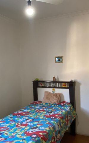 Casa à venda com 180m², 4 quartos e 2 vagasQuarto 3