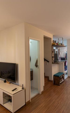 Casa de condomínio à venda com 77m², 3 quartos e 2 vagas Casa de condomínio à venda com 77m², 3 quartos e 2 vagasSalas