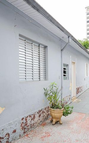 Casa à venda com 398m², 2 quartos e 2 vagasÁrea externa