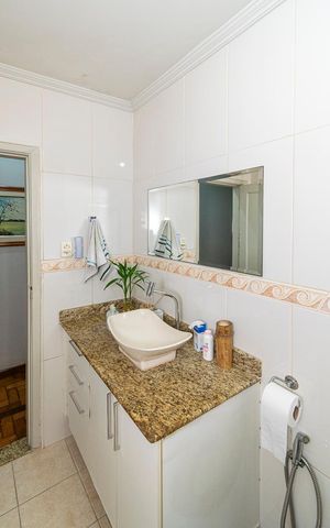 Apartamento à venda com 70m², 3 quartos e sem vaga Apartamento à venda com 70m², 3 quartos e sem vagaBanheiro