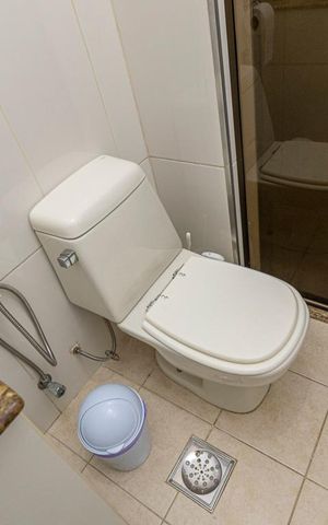 Apartamento à venda com 70m², 3 quartos e sem vaga Apartamento à venda com 70m², 3 quartos e sem vagaBanheiro