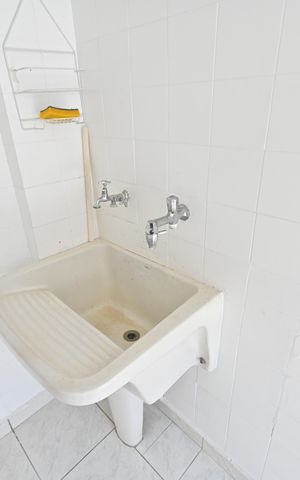 Casa à venda com 140m², 3 quartos e 1 vagaLavanderia