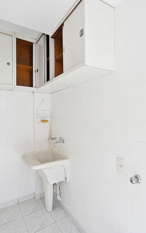 Casa à venda com 140m², 3 quartos e 1 vagaLavanderia
