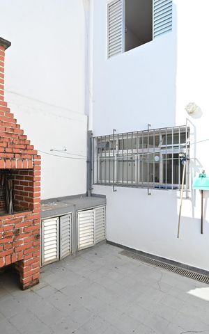 Casa à venda com 140m², 3 quartos e 1 vagaChurrasqueira