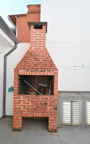 Casa à venda com 140m², 3 quartos e 1 vagaChurrasqueira