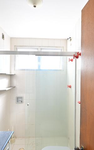 Casa à venda com 140m², 3 quartos e 1 vagaBanheiro Social