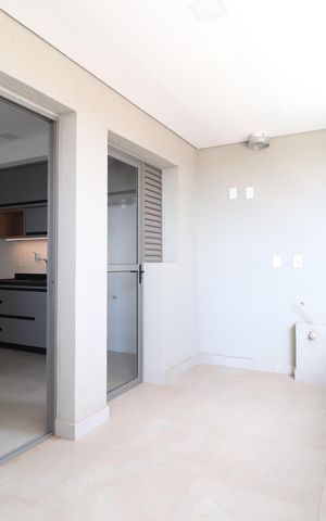 Apartamento para alugar com 96m², 2 quartos e 2 vagasVaranda