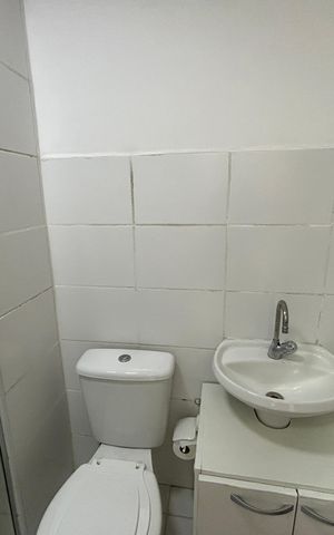 Apartamento à venda com 51m², 2 quartos e 1 vagaBanheiro Social