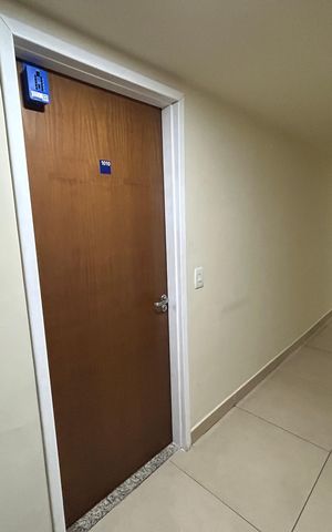 Apartamento à venda com 51m², 2 quartos e 1 vagaLockBox