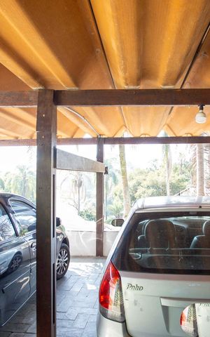 Casa para alugar com 1400m², 3 quartos e 4 vagasGaragem