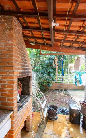 Casa para alugar com 1400m², 3 quartos e 4 vagasÁrea de Serviço