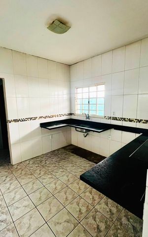 Casa para alugar com 150m², 2 quartos e 1 vagaCozinha