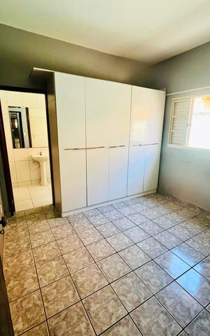 Casa para alugar com 150m², 2 quartos e 1 vagaSuíte
