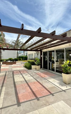Apartamento à venda com 80m², 1 quarto e 1 vaga