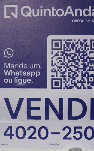 Casa à venda com 138m², 2 quartos e 4 vagasFachada