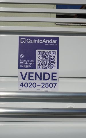 Casa à venda com 138m², 2 quartos e 4 vagasFachada