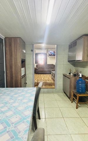 Casa à venda com 200m², 2 quartos e 2 vagas