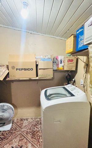 Casa à venda com 200m², 2 quartos e 2 vagas