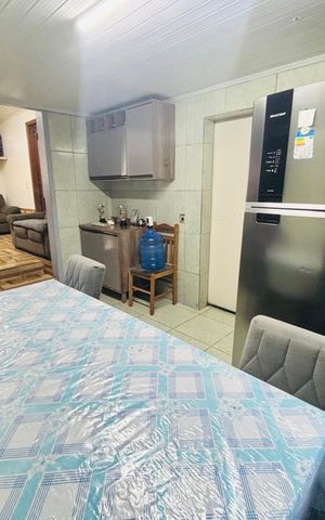 Casa à venda com 200m², 2 quartos e 2 vagas