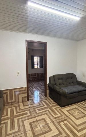 Casa à venda com 200m², 2 quartos e 2 vagas