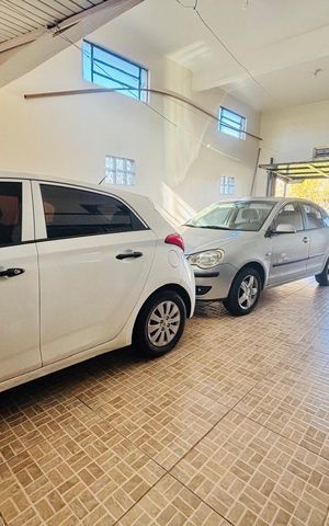 Casa à venda com 200m², 2 quartos e 2 vagas