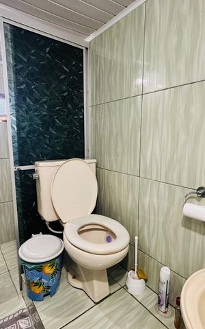 Casa à venda com 200m², 2 quartos e 2 vagas