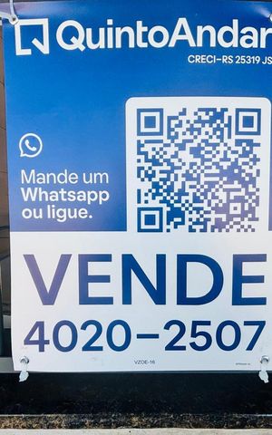 Casa à venda com 200m², 2 quartos e 2 vagas Casa à venda com 200m², 2 quartos e 2 vagasPlaca instalada em 07/07/2026 com o código VZOE-16
