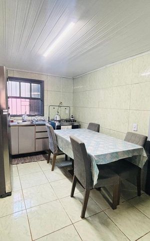 Casa à venda com 200m², 2 quartos e 2 vagas