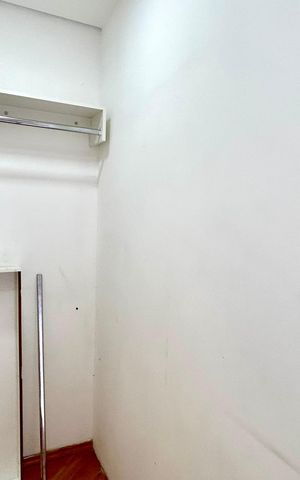 Casa para alugar com 125m², 2 quartos e 2 vagas Casa para alugar com 125m², 2 quartos e 2 vagasCloset da suíte