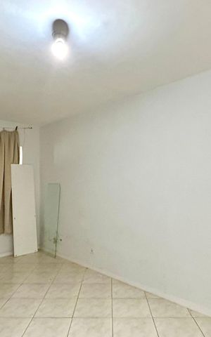 Casa para alugar com 125m², 2 quartos e 2 vagas Casa para alugar com 125m², 2 quartos e 2 vagasSala
