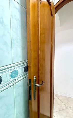 Casa para alugar com 125m², 2 quartos e 2 vagas Casa para alugar com 125m², 2 quartos e 2 vagasBanheiro 1