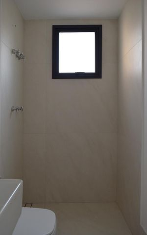 Apartamento à venda com 94m², 3 quartos e 2 vagasBanheiro