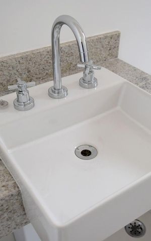 Apartamento à venda com 94m², 3 quartos e 2 vagasBanheiro