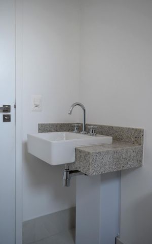 Apartamento à venda com 94m², 3 quartos e 2 vagasBanheiro