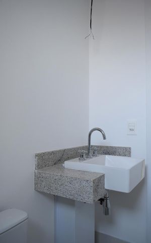 Apartamento à venda com 94m², 3 quartos e 2 vagasBanheiro da Suíte