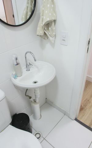 Apartamento à venda com 54m², 2 quartos e 1 vagaBanheiro Social