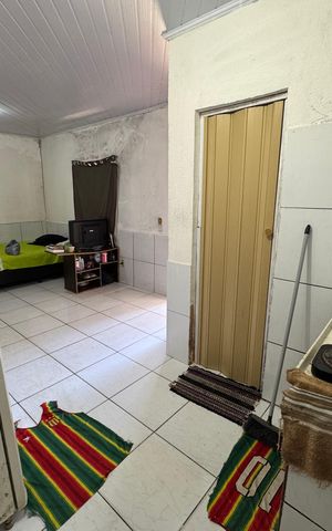 Casa à venda com 249m², 8 quartos e 4 vagas Casa à venda com 249m², 8 quartos e 4 vagasCozinha Anexo 1