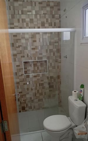 Apartamento à venda com 90m², 2 quartos e 1 vaga Apartamento à venda com 90m², 2 quartos e 1 vagaBanheiro