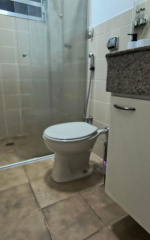 Apartamento para alugar com 77m², 1 quarto e 1 vaga Apartamento para alugar com 77m², 1 quarto e 1 vagaBanheiro