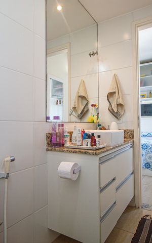 Apartamento à venda com 69m², 2 quartos e 1 vaga Apartamento à venda com 69m², 2 quartos e 1 vagaBanheiro Suite