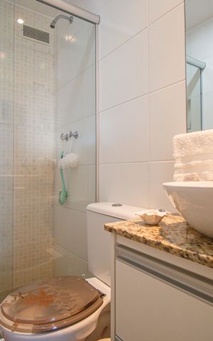 Apartamento à venda com 69m², 2 quartos e 1 vaga Apartamento à venda com 69m², 2 quartos e 1 vagaBanheiro