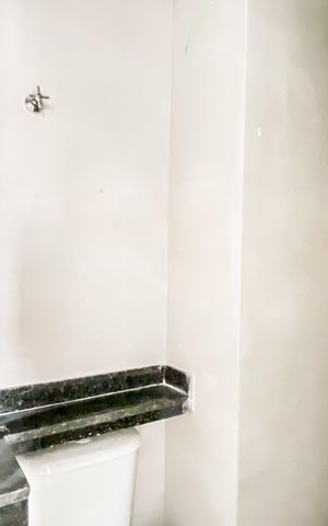 Apartamento à venda com 40m², 2 quartos e 1 vaga Apartamento à venda com 40m², 2 quartos e 1 vagaBanheiro