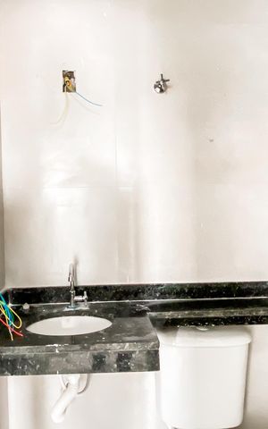Apartamento à venda com 40m², 2 quartos e 1 vaga Apartamento à venda com 40m², 2 quartos e 1 vagaBanheiro