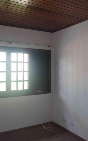 Casa de condomínio para alugar com 290m², 3 quartos e 3 vagasQuarto 3