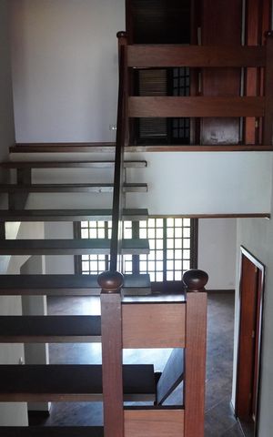 Casa de condomínio para alugar com 290m², 3 quartos e 3 vagasPiso Superior