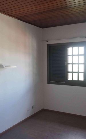 Casa de condomínio para alugar com 290m², 3 quartos e 3 vagasQuarto 3