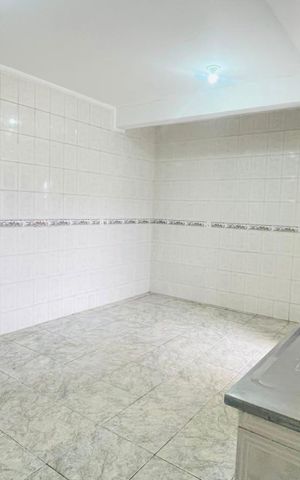 Casa para alugar com 315m², 4 quartos e sem vaga Casa para alugar com 315m², 4 quartos e sem vagaCozinha
